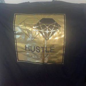 Black and gold label t-shirt 2xl brand is galaxy and black and gold snapback